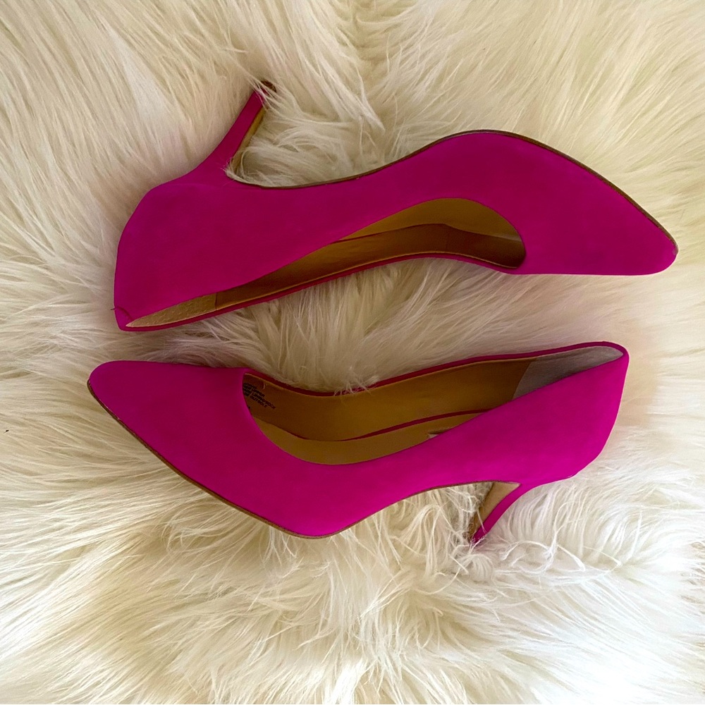 INC heels lightly worn